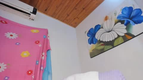 Snapshot of alice_guzman1 chatting on 01/27/25, 06:52 ALICE Alice guzman online show from 01/27/25, 06:52