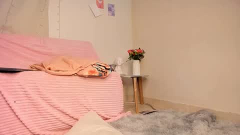 Snapshot of alice_guzman1 chatting on 03/07/25, 02:56 ALICE Alice guzman online show from 03/07/25, 02:56