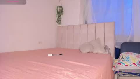 Snapshot of alice_guzman1 chatting on 11/12/25, 08:41 ALICE Alice guzman online show from 11/12/25, 08:41