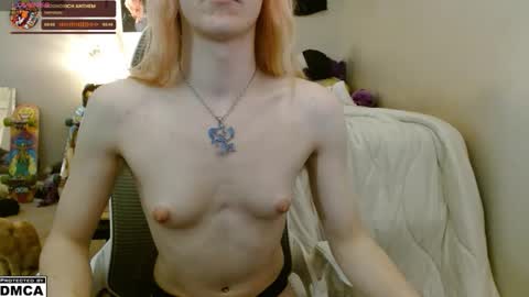 Alice Hatchette online show from 11/12/25, 03:12