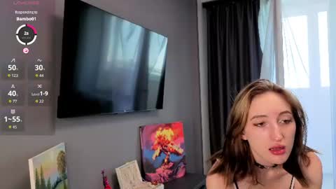 Snapshot of alice_in_chaturland_ chatting on 07/08/26, 09:25 Alice online show from 07/08/26, 09:25
