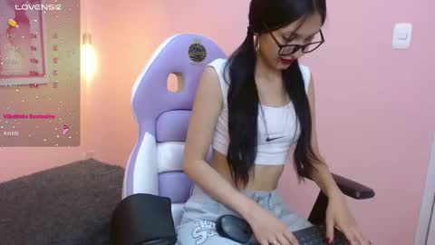 alice_in_hornyland_ online show from 09/27/25, 09:20