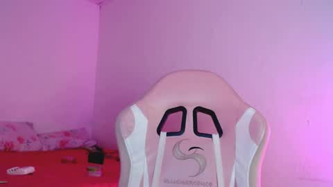 Maria  Join free Telegram and suscribe my OF online show from 04/08/26, 05:57