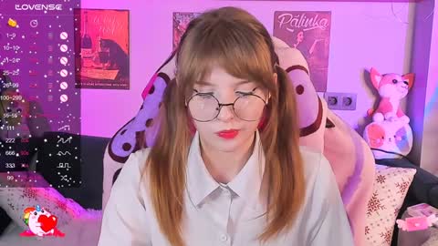 Snapshot of alice_langley chatting on 12/04/24, 12:03 Alice 3 online show from 12/04/24, 12:03