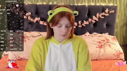 Snapshot of alice_langley chatting on 09/30/25, 11:15 Alice 3 online show from 09/30/25, 11:15