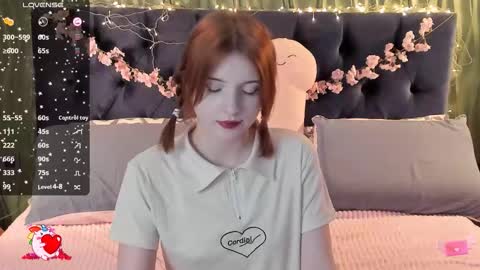 Snapshot of alice_langley chatting on 11/22/25, 11:20 Alice 3 online show from 11/22/25, 11:20