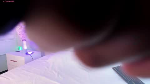 Snapshot of alice_lodge chatting on 03/05/25, 02:57 alice_lodge online show from 03/05/25, 02:57