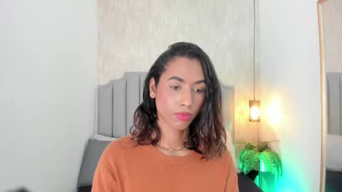 Snapshot of alice_massiel chatting on 02/01/25, 11:48 online show from 02/01/25, 11:48