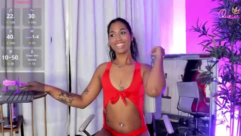 Snapshot of alice_massiel chatting on 05/01/26, 08:24 online show from 05/01/26, 08:24