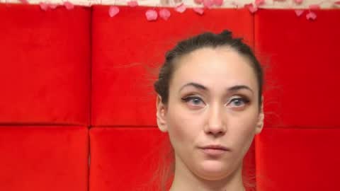 Snapshot of alice_munro chatting on 01/28/25, 03:46 AliceMunro online show from 01/28/25, 03:46