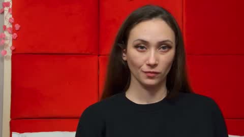 Snapshot of alice_munro chatting on 02/25/25, 03:20 AliceMunro online show from 02/25/25, 03:20