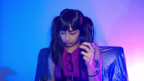      online show from 02/01/26, 02:32