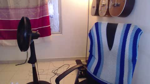 Alicia Aldara online show from 12/21/25, 10:00