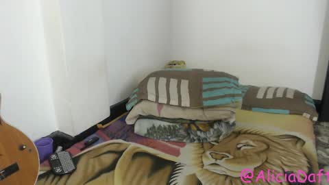 Snapshot of alice_psilocybe_sabina420 chatting on 05/28/26, 12:52 Alicia Aldara online show from 05/28/26, 12:52