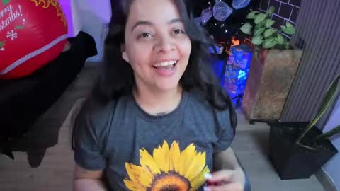 Snapshot of alice_star7 chatting on 12/01/24, 04:29 Alice online show from 12/01/24, 04:29