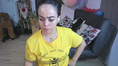 Snapshot of alice_star7 chatting on 02/08/25, 02:36 Alice online show from 02/08/25, 02:36