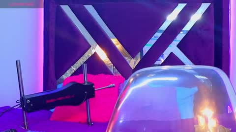 alice_summer1 online show from 01/15/26, 10:35