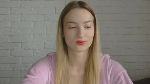 Alice online show from 10/03/25, 02:36