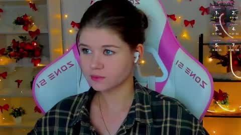 Alice online show from 12/14/25, 10:09