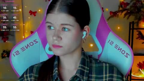 Alice online show from 01/12/26, 01:16