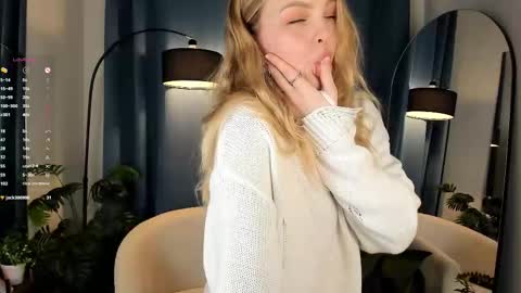 Alice  online show from 11/27/25, 01:57