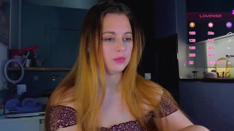 Snapshot of alice_wander chatting on 04/20/26, 03:09 Alice online show from 04/20/26, 03:09