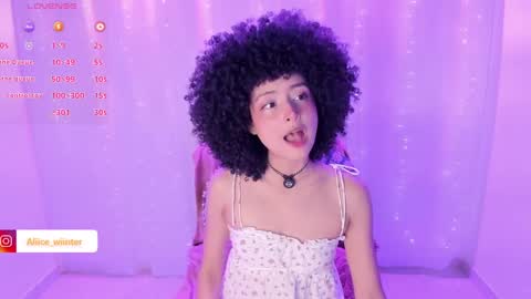 Snapshot of alice_wiinter chatting on 02/22/25, 09:15 Alice online show from 02/22/25, 09:15