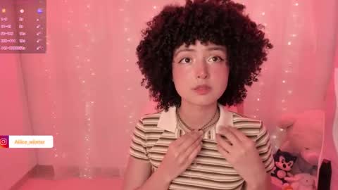 Snapshot of alice_wiinter chatting on 12/01/25, 06:13 Alice online show from 12/01/25, 06:13