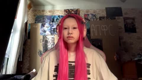 Snapshot of alicebourjolly chatting on 03/22/26, 09:13 Lina online show from 03/22/26, 09:13