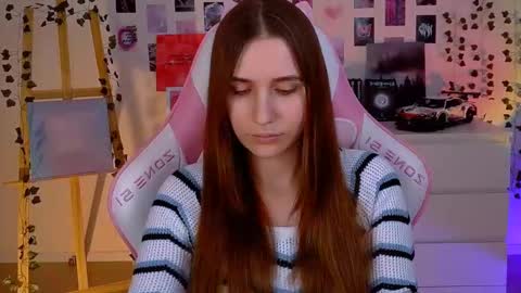 alicecharmy online show from 02/12/25, 07:56