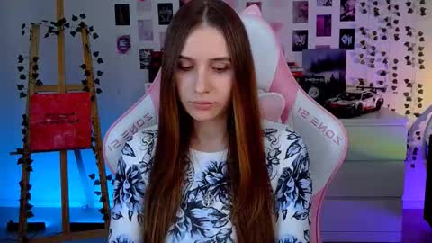 alicecharmy online show from 09/13/25, 12:49