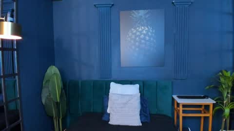 Snapshot of alicecoule chatting on 04/04/26, 12:13 Alice online show from 04/04/26, 12:13