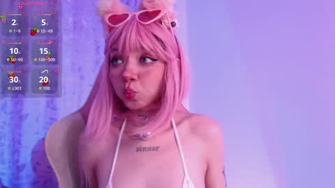 Snapshot of alicedang3r chatting on 09/10/25, 01:49 Alice online show from 09/10/25, 01:49