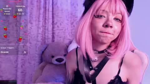 Snapshot of alicedang3r chatting on 09/13/25, 12:54 Alice online show from 09/13/25, 12:54