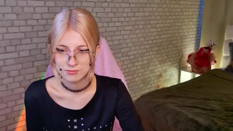 alice online show from 02/17/26, 01:40