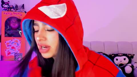 Snapshot of alicee_0 chatting on 02/12/26, 12:16 Alice online show from 02/12/26, 12:16