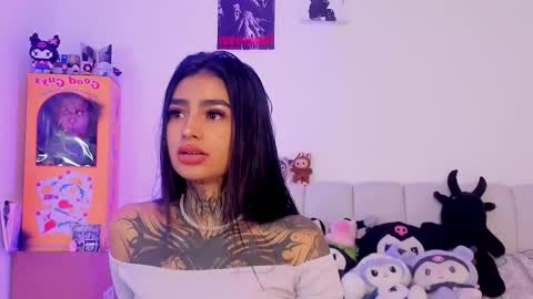 Snapshot of alicee_0 chatting on 03/04/26, 07:20 Alice online show from 03/04/26, 07:20