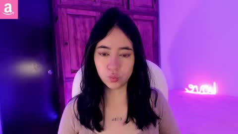 Snapshot of alicee_2 chatting on 02/28/25, 01:14 Aliceee .. 97YP9VWGZHrefnav wishlist lists 1 online show from 02/28/25, 01:14