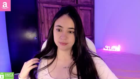 Snapshot of alicee_2 chatting on 12/15/25, 09:08 Aliceee .. 97YP9VWGZHrefnav wishlist lists 1 online show from 12/15/25, 09:08