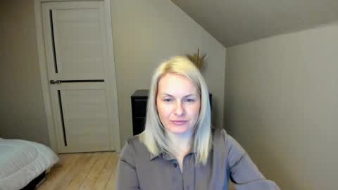 Snapshot of alicee__grace chatting on 02/16/25, 06:54 Alicee online show from 02/16/25, 06:54