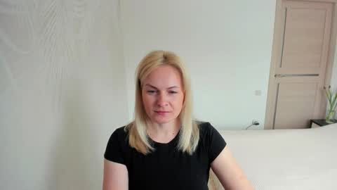 Snapshot of alicee__grace chatting on 03/16/26, 08:40 Alicee online show from 03/16/26, 08:40