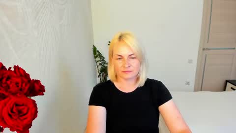 Alicee online show from 06/15/26, 02:30