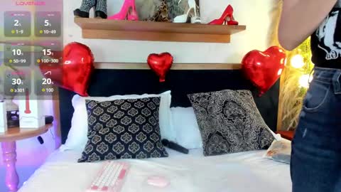 Aleja  online show from 02/12/25, 11:18