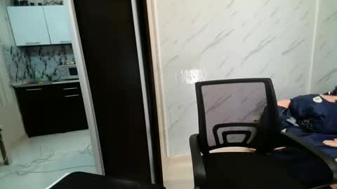 Snapshot of aliceehottie chatting on 02/02/26, 11:42 AliceeHottie online show from 02/02/26, 11:42