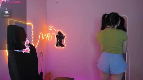 Snapshot of aliceeinwonderlanddd chatting on 02/08/26, 02:37 Alice online show from 02/08/26, 02:37