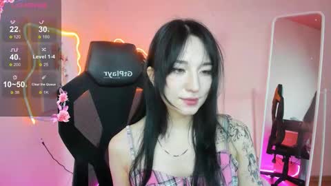 Snapshot of aliceeinwonderlanddd chatting on 02/21/26, 02:34 Alice online show from 02/21/26, 02:34