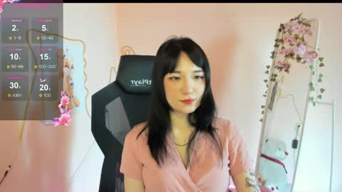 Snapshot of aliceeinwonderlanddd chatting on 04/11/26, 03:44 Alice online show from 04/11/26, 03:44