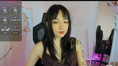 Snapshot of aliceeinwonderlanddd chatting on 04/25/26, 02:14 Alice online show from 04/25/26, 02:14