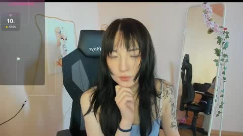 Snapshot of aliceeinwonderlanddd chatting on 05/06/26, 02:19 Alice online show from 05/06/26, 02:19