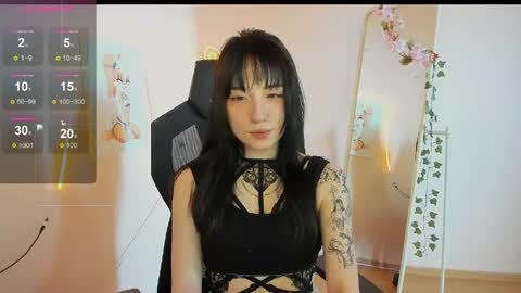 Snapshot of aliceeinwonderlanddd chatting on 05/09/26, 02:17 Alice online show from 05/09/26, 02:17